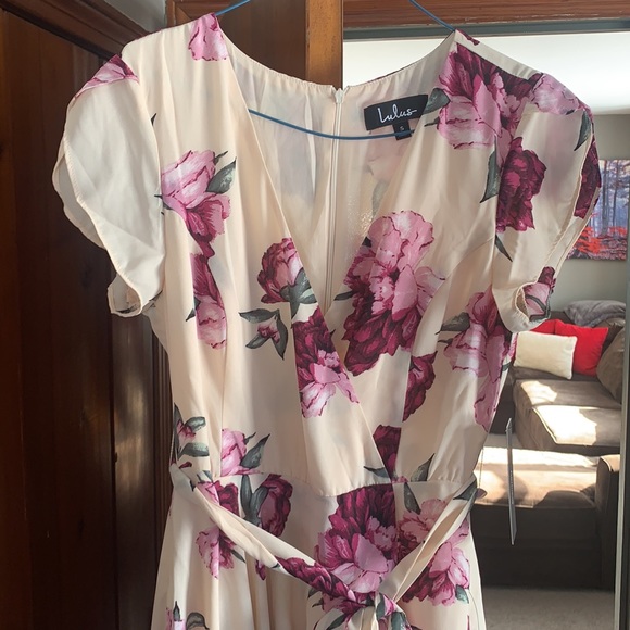 Dress - Picture 4 of 4